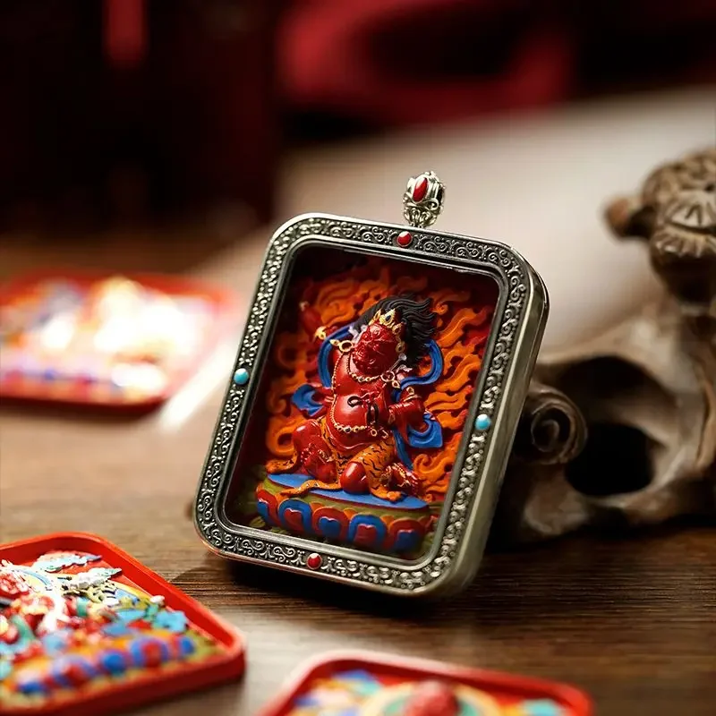 

Tibetan Cinnabar Hand-Painted Buddha Dragon Wuye Puxian Bodhisattva Three-Dimensional Thangka Bring Fortune and Peace Pendant