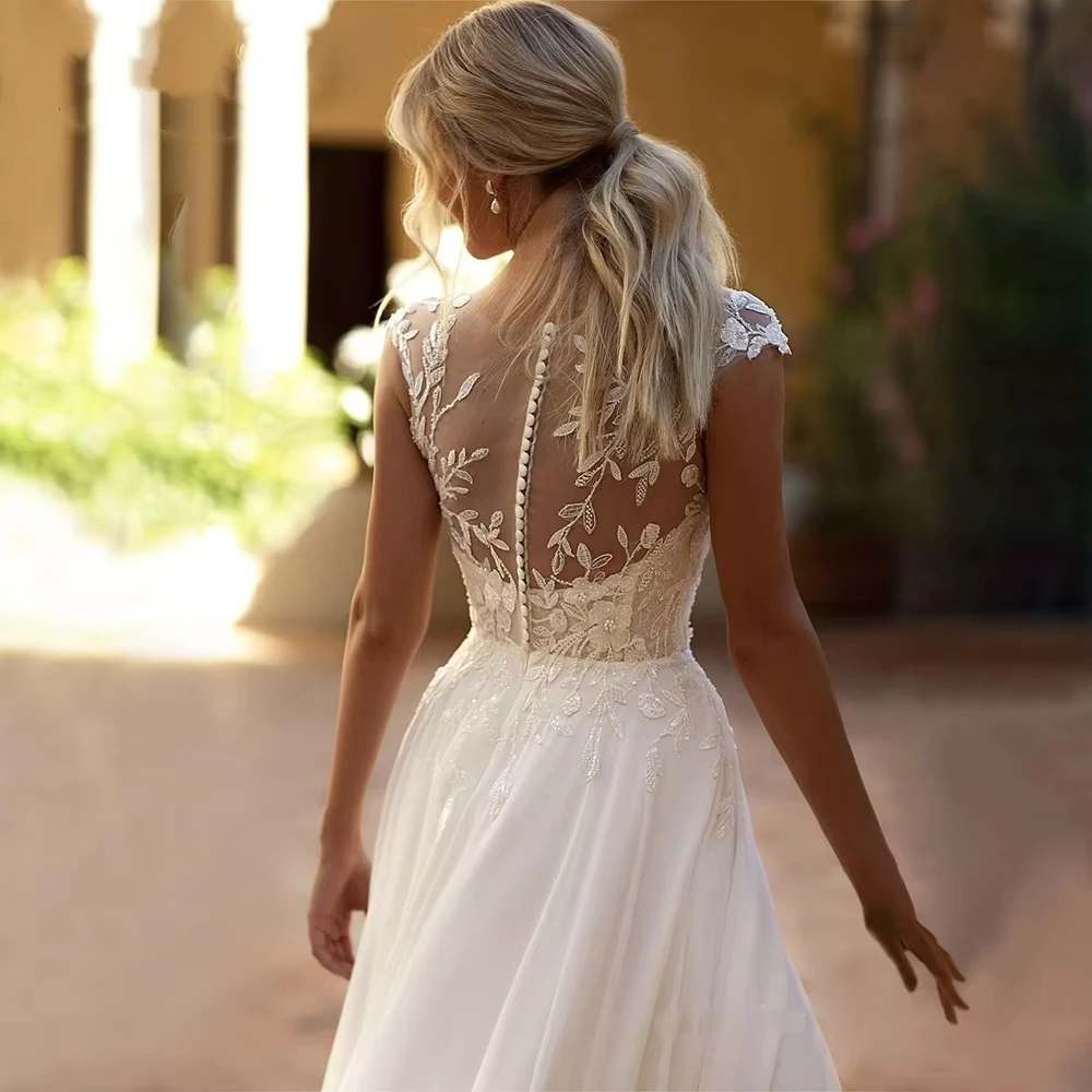Boho Simple Chiffon Wedding Dresses Lace Applique Cap Sleeve Sweetheart Illusion Button Back Bridal Gown with Slit