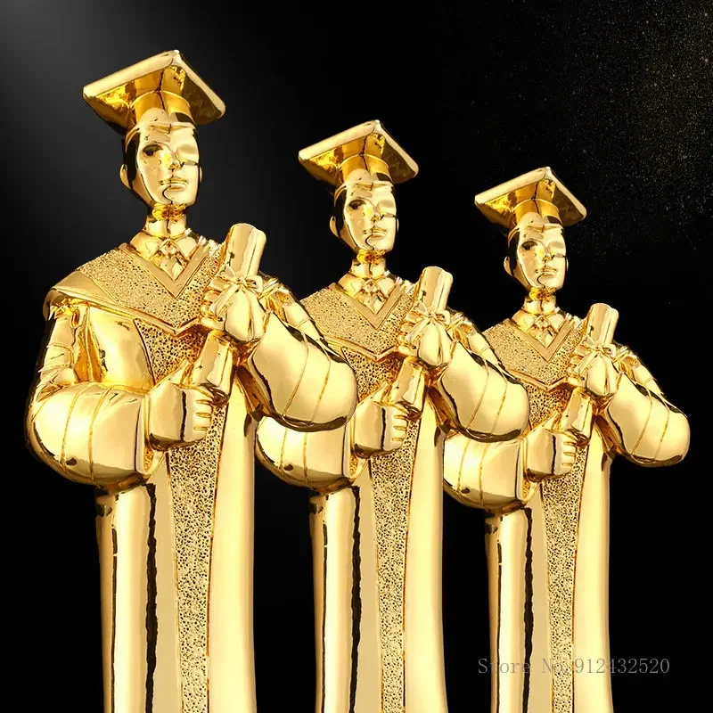 Customized Resin Trophy Student, Model Model, Crystal Base Trophy, Excellent Sculpture, Model for School and Annual Meeting, 1Pc