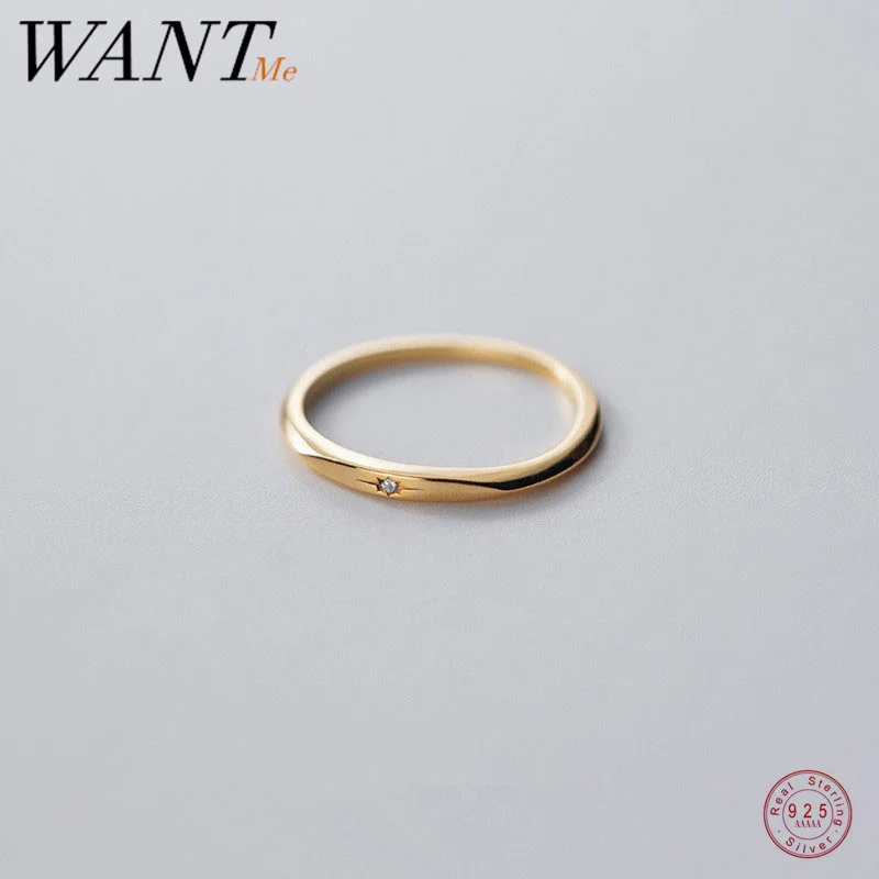 

Женское кольцо из серебра 925 пробы с фианитом