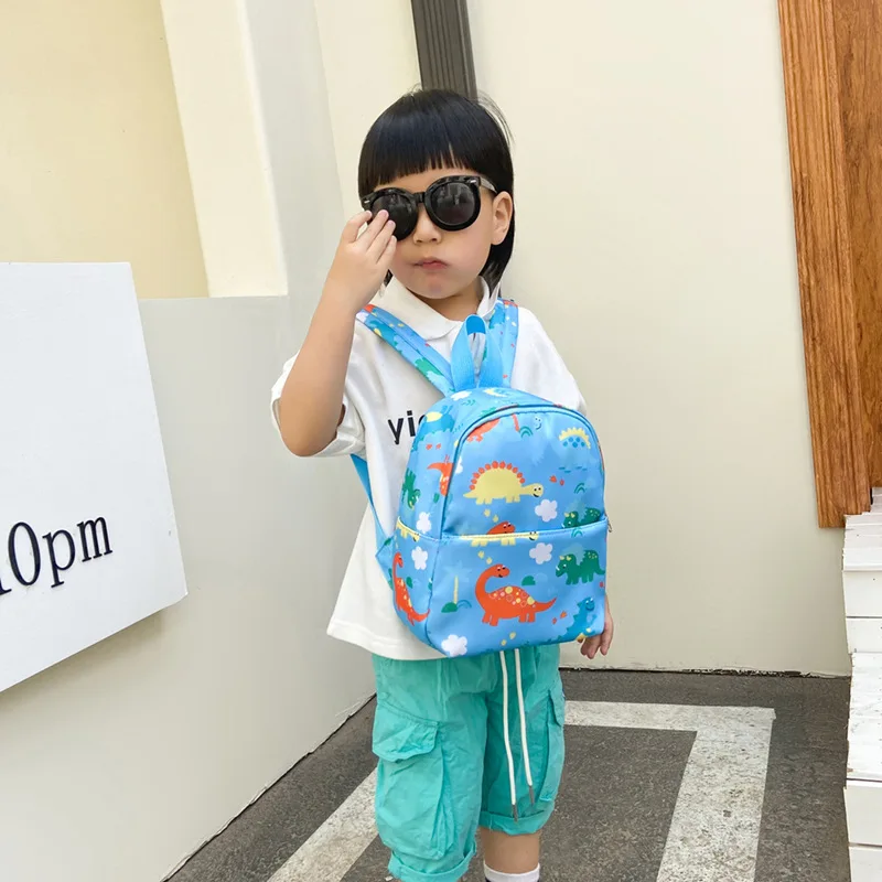 Рисунок 3 - Детский рюкзак с динозавром