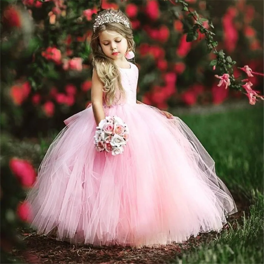 

Girl Communion Lovely Pink Flower Girl Dress Sleeveless Lace Applique Pageant Fluffy Tulle First Hioly Communion Party Dresses