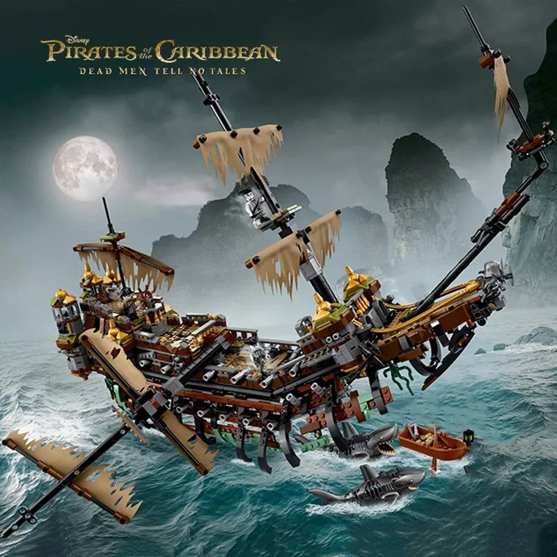 

Adult high difficulty large silent Mary big sailboat black pearl avenger Queen Anne modular boat model children's gift toys