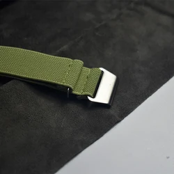 Vintage-Inspired French Parachute Bag Nylon Watch Strap - Elastic Fabric Wristband - 18mm Gold Buckle (Light Green)