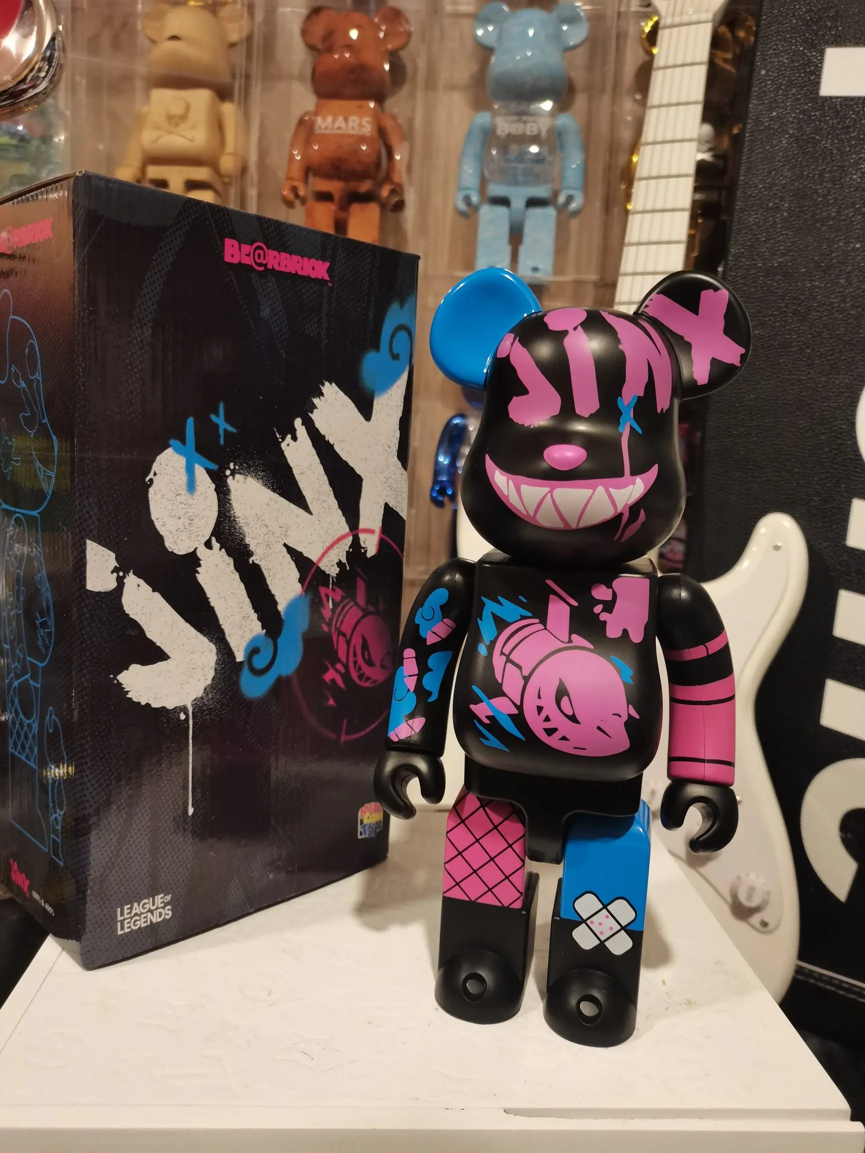 BE@RBRICK ARCANE JINX 100% & 400% BE@RBRICK Arcane Jinx Wanted
