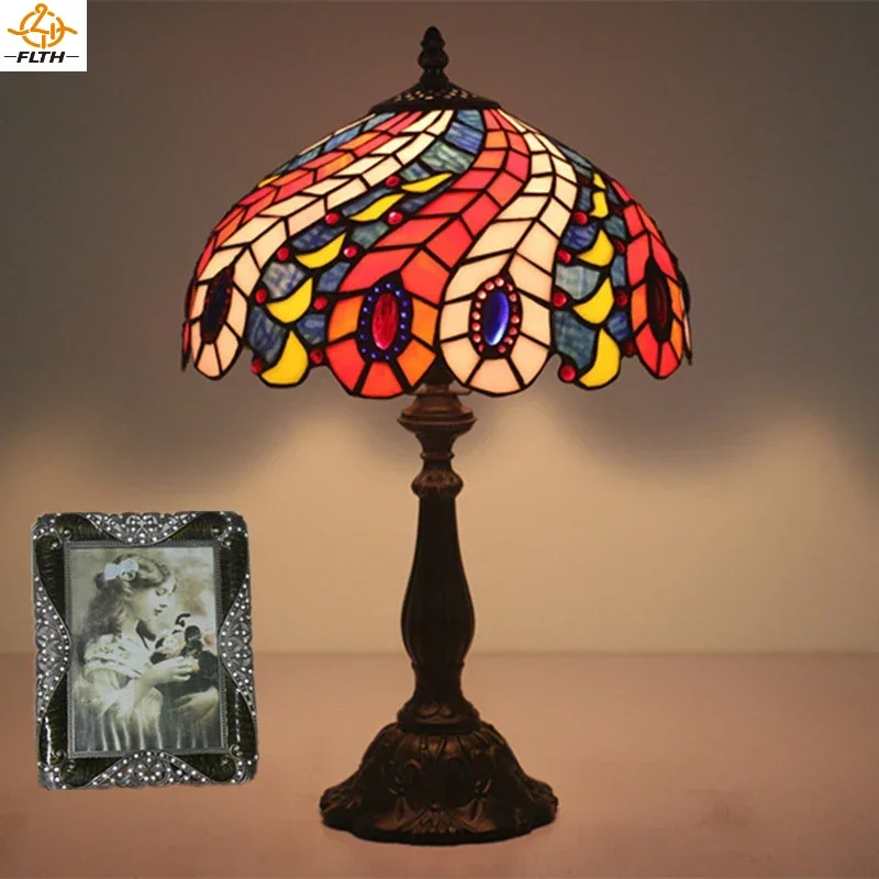 

Современная настольная лампа Тиффани, искусственное оформление стола из витражного стекла для дома, гостиной, спальни, прикроватный столик