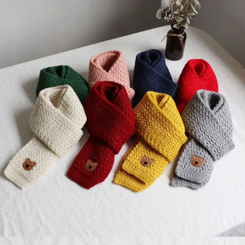 C5AF Bear Pattern Kids Scarf Warm and Cosy Neckerchief Autumn Winter Accessories Shower Gift for 1-10Y Boys and Girls