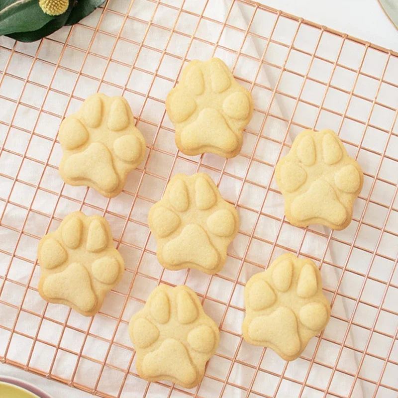 Cartoon Cat Paw Shape Cookie Cutters Mould Cake Biscuit 3D Mold Pressing Fondant Pastry Baking Tools Kitchen Accessories cookie cutter cookie mould fondant cutter cookie printing mold baking mold cookie maker press kit baking decorating tools
