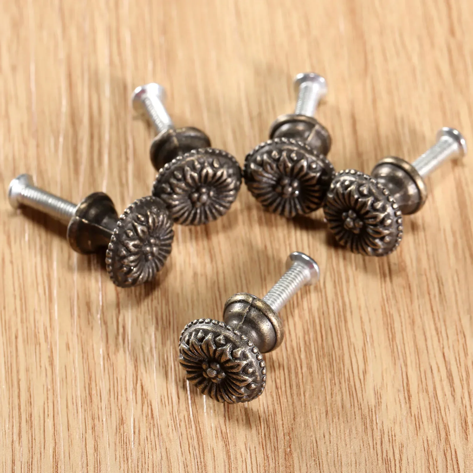 5Pcs Iron Antique Bronze Pulls Handle Retro Jewelry Box Cabinet Cupboard Dresser Wardrobe Door Knobs Furniture Knobs and Handles