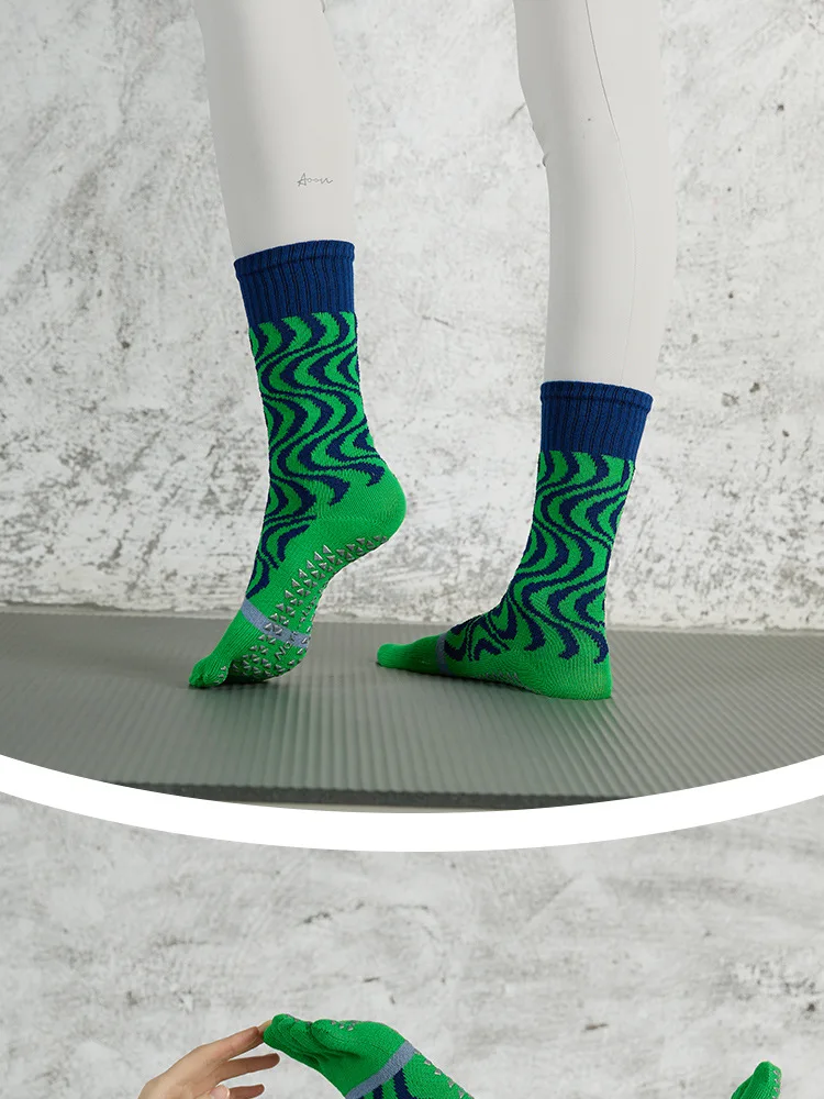 New Women Pilates Socks Professional Five Fingers Dance Sports Socks Fashion Printing Non-slip Silicone Grip Fitness Yoga Socks 30 undefined