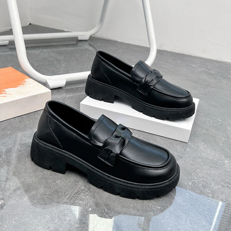 Pumps Shoes Women 2023 Autumn Designer Luxury Loafers Woman Slip-on Shallow Office Shoes Casual Round Toe Medium Heel Footwear