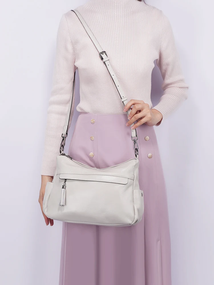 Zency 100% Genuine Leather Soft Women's Shoulder Bag Trendy Designer Handbags Tassel Large Capacity White Hobo Bag Crossbody