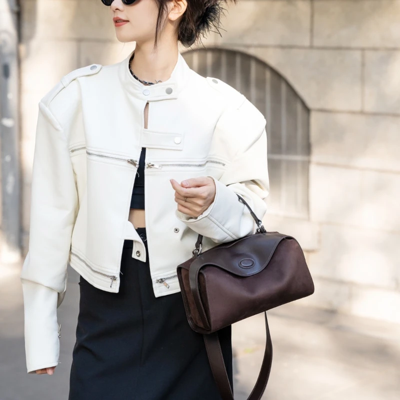 2024 New Leather Women's Bag Senior Sense Fashion Women's Cowhide Saddle Crossbody Bag Delicate Small Bag