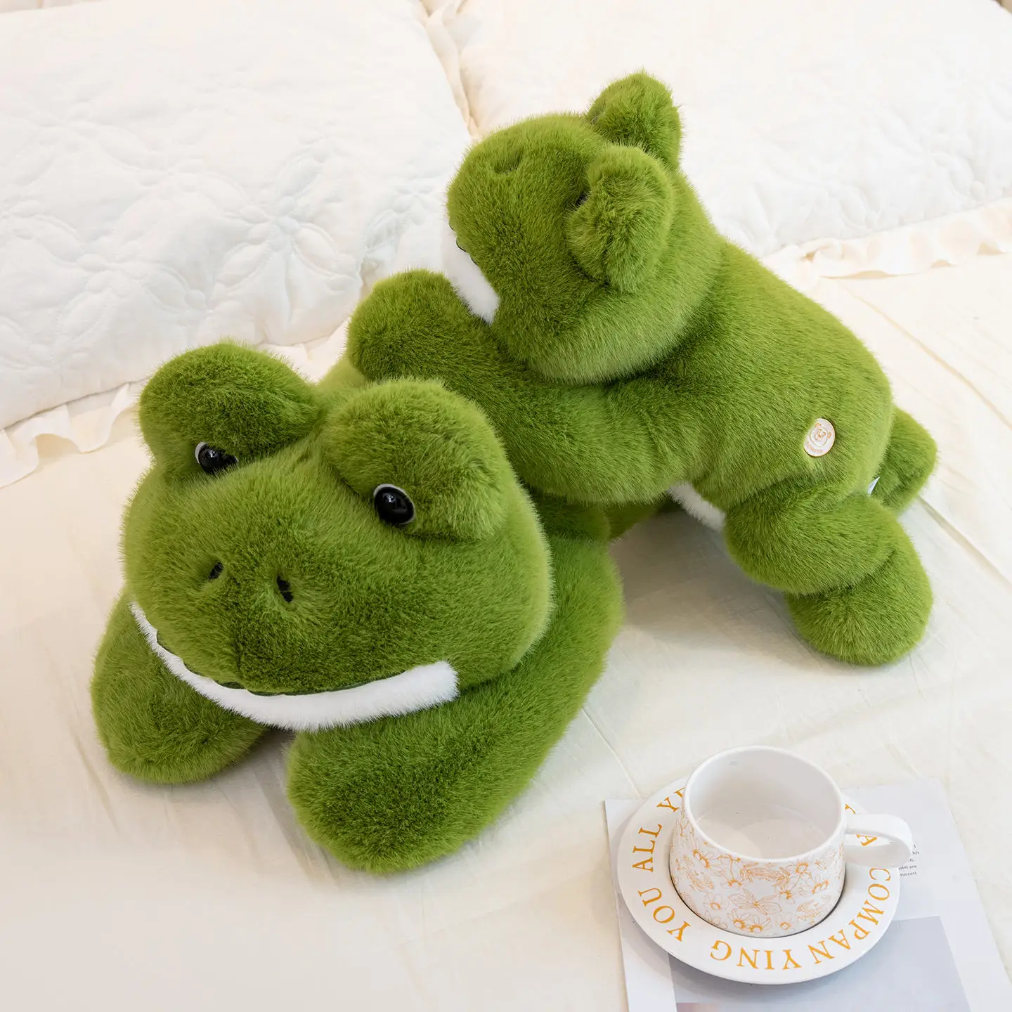 New Simulation Giant Frog Plush Toy Stuffed Animals Plushies Green Lying Frogs Throw Pillow Cushion Home Deco For Kids Gift