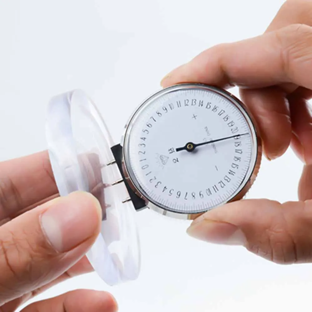 Base Curve Lens Clock