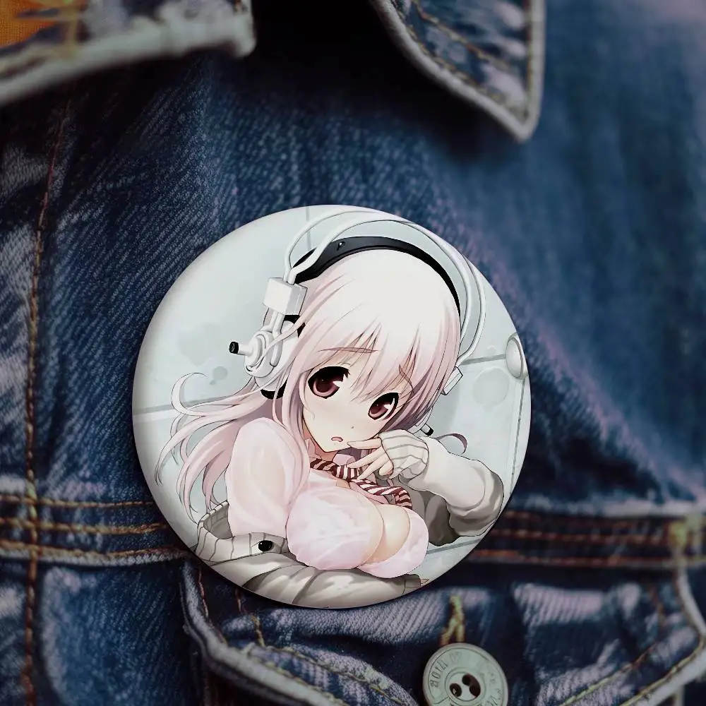 Whimsical Cartoon Singer Enamel Pin – Fun Accessory