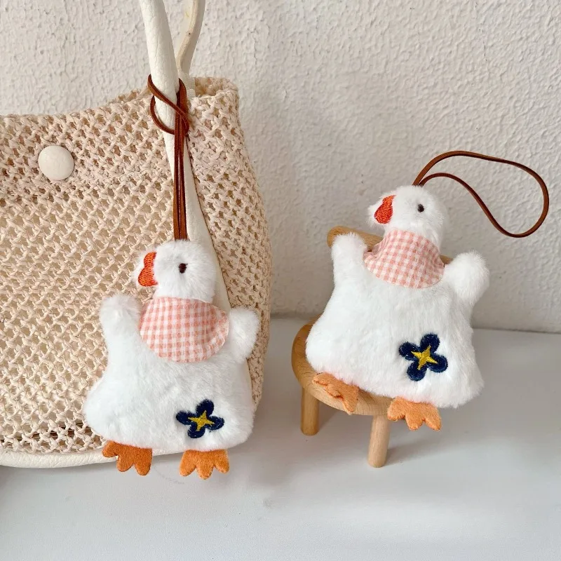 Creative Cartoon Big White Goose Plush Pendant, Cute Doll Hanging Accessories, Gifts Suitable for Going Out and Matching Bags