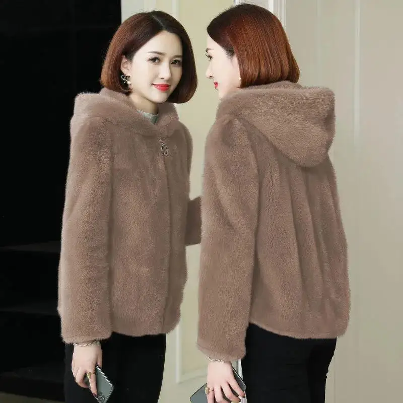Women Casual Lamb Wool Winter Jacket 2023 Korean Fashion Hooded Fake Fur Cropped Coat Plus Size Loose Zipper Up Plush Overcoat