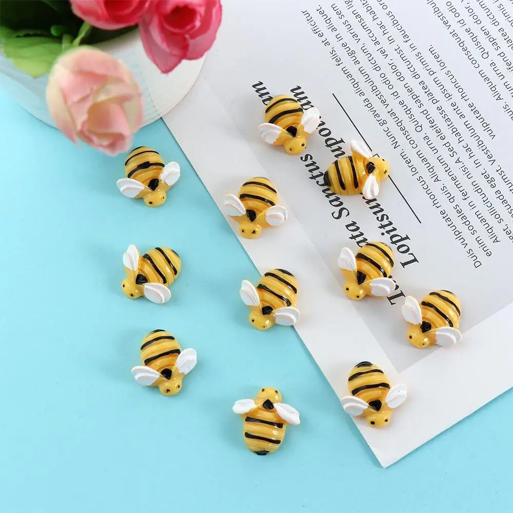 

DIY Craft Tiny Bee Lovely Resin Flatback Embellishment Miniature Cabochon