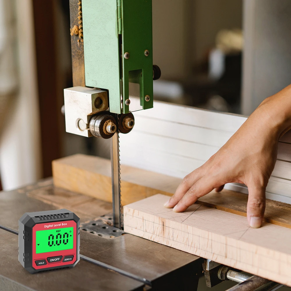 Magnetic Digital Angle Meter Absolute and Relative Measurement Angle and Slope Conversion Inclinometer LCD Display
