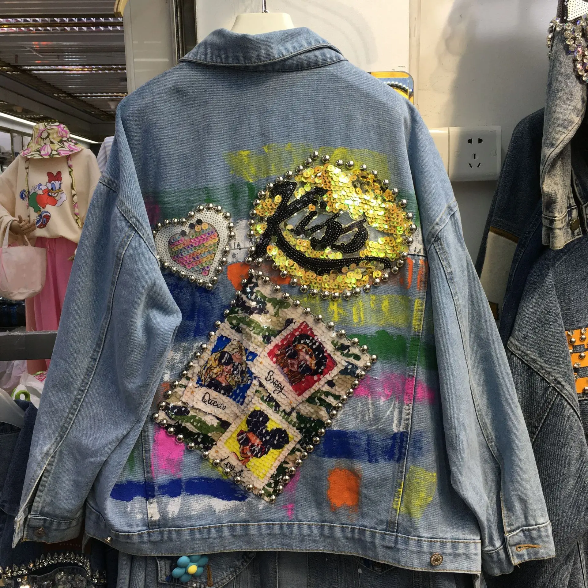 Women's 2024 Autumn/Winter New Spicy Girls Street Fashion Personalized Graffiti Letter Sequin Embroidery Heavy Duty Denim Jacket