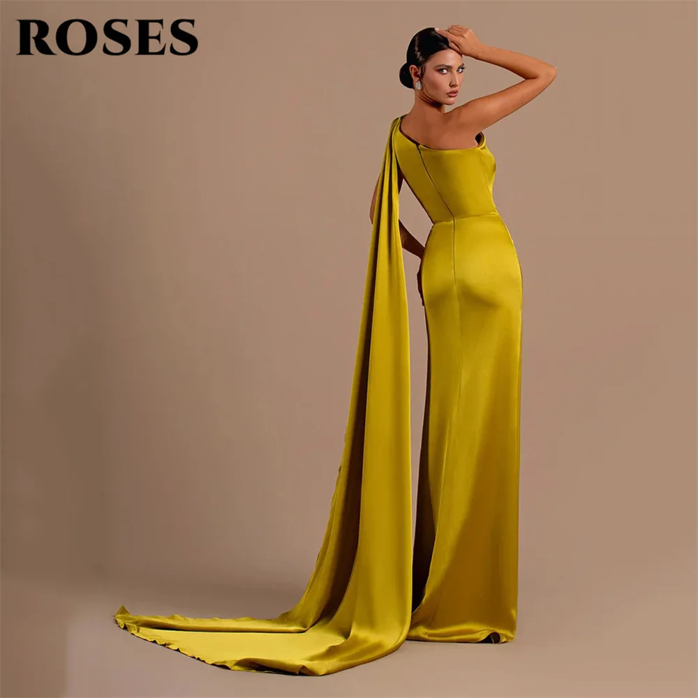 ROSES Gold Prom Dress Sleeveless One Shoulder Satin Evening Dresses Sexy Side High Split Party Dress With Pleats Robe De Soirée