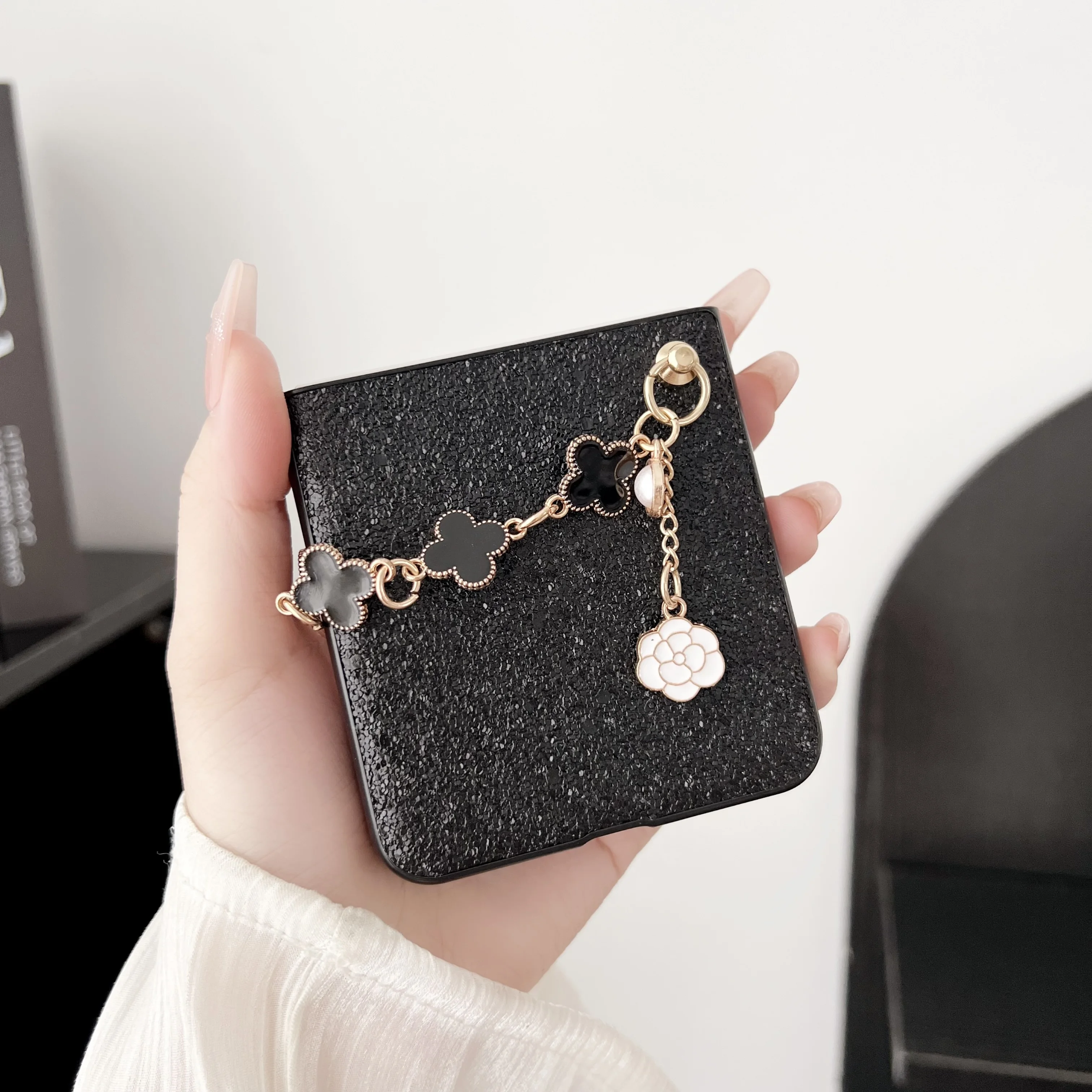 Case For OPPO Find N3 Flip Hand Strap Bumper Hand Women Case For OPPO Find N3 Flip Back Cover