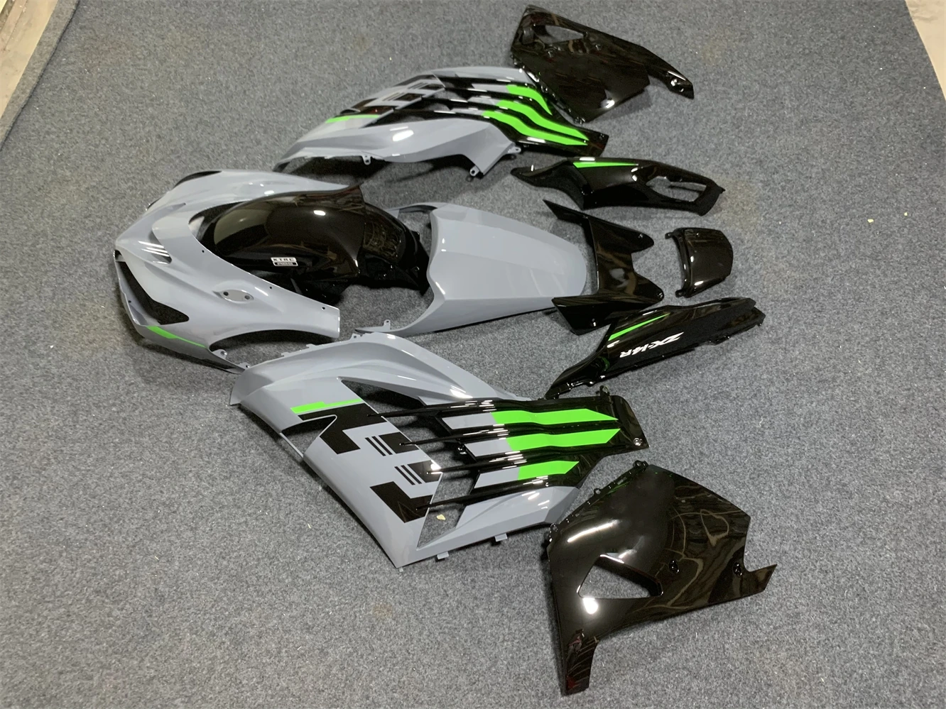 Motorcycle Fairing Set Body Kit Plastic For Kawasaki Ninja