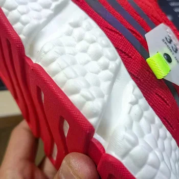 أحذية رياضية كاجوال قابلة للتنفس، نعل ناعم، مريح وغير قابل للانزلاق، أحذية كاجوال حمراء عصرية متعددة الاستخدامات للجنسين، أحذية رياضية 4