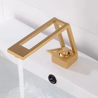 โมเดิร์นก๊อกน้ําอ่างล้างหน้าสีดําอ่างล้างจานก๊อกทองเหลืองห้องน้ําก๊อกน้ําสแควร์อ่างล้างจานก๊อกน้ําสีดําอ่างล้างหน้าเย็นเดี่ยว 5