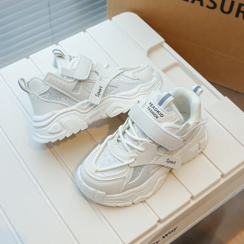 

2023 Kids Sneakers for Girls Winter Fashion Children Running Cotton Shoes Chunky Warm Toddler School Causal Sports Tennis Shoes
