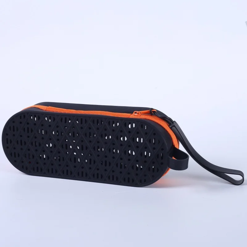 Free Name Printing Surprise Gift Baby Storage Box Pacifier Case Silicone Bag More Thoughtful and Unique