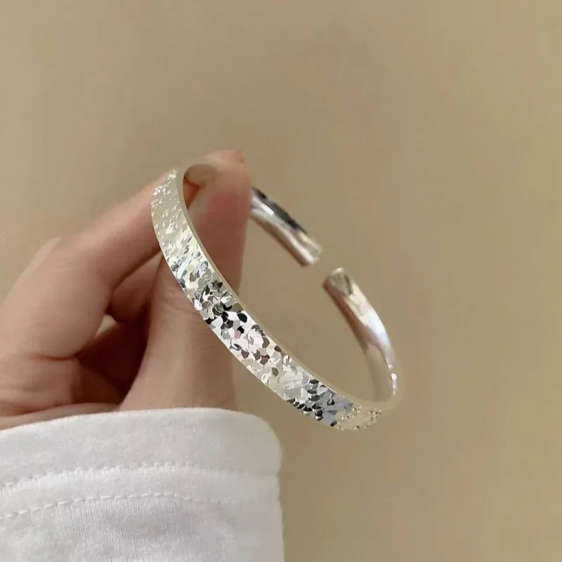 Fashionable and high-end pure silver 999 open bangle, new men's and women's simple and explosive flash bracelet