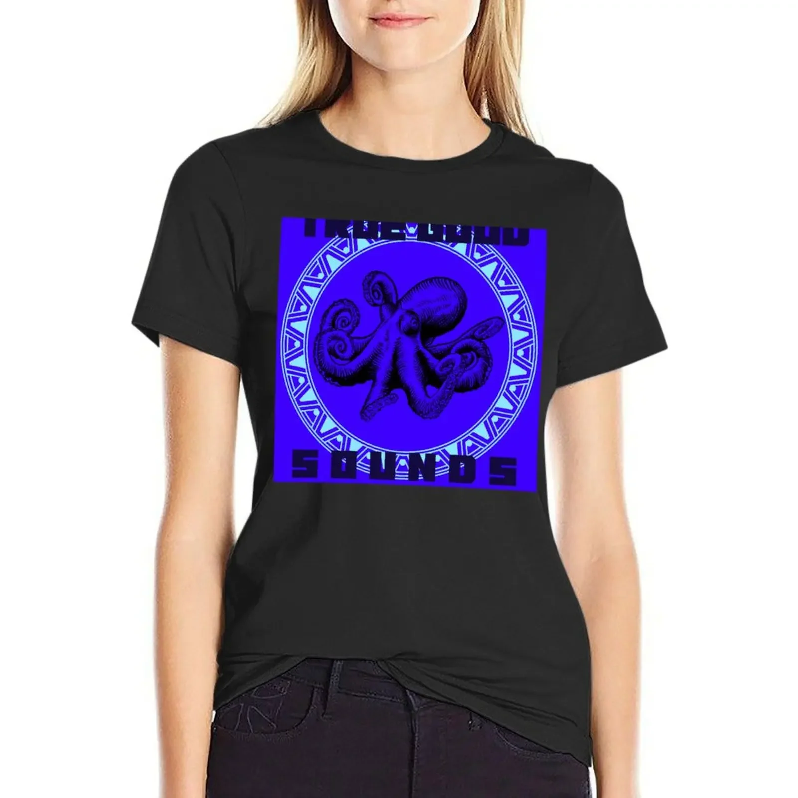 

TRUE GOOD sounds GRAPHIC NO. 200 T-shirt Short sleeve tee tees tight shirts for Women