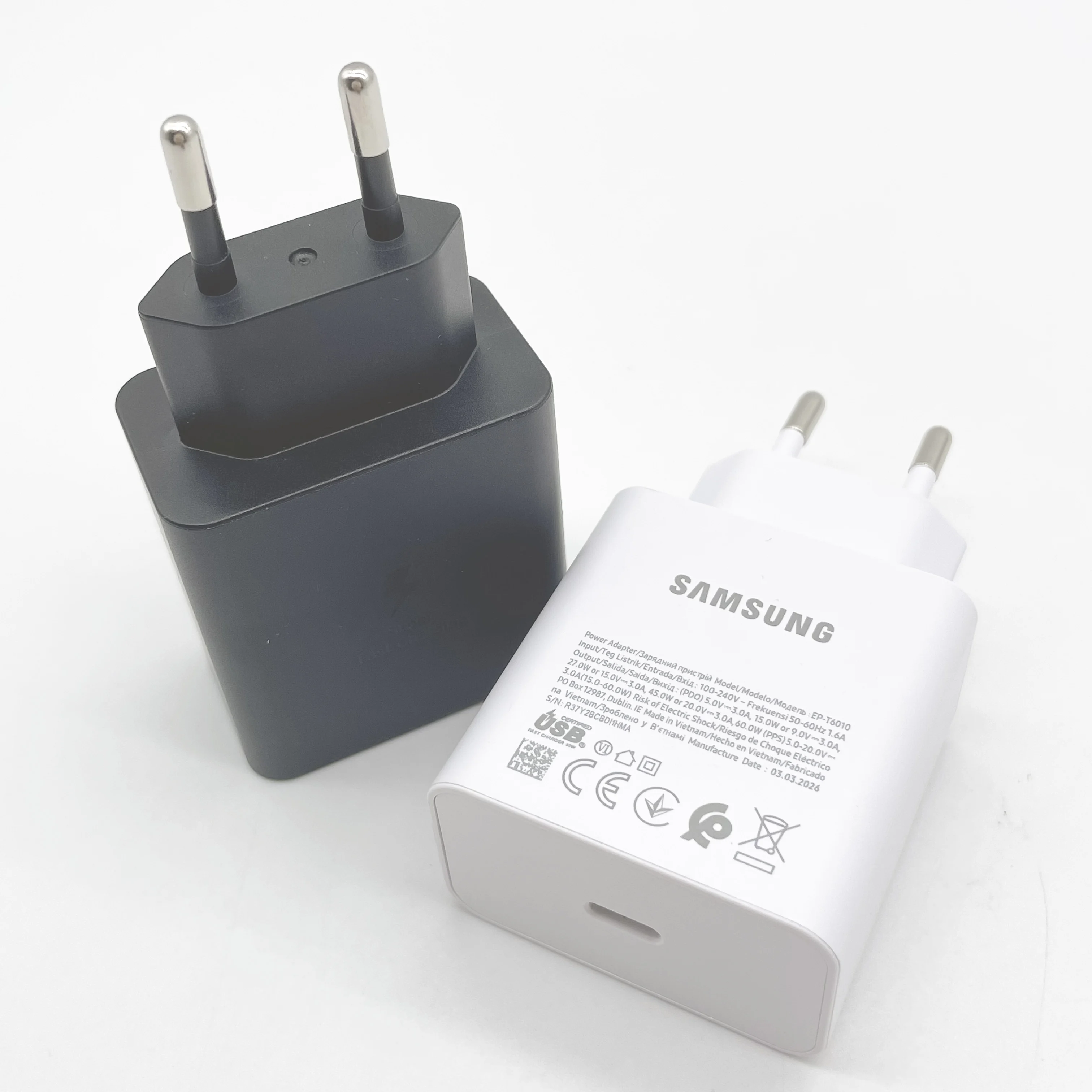 Samsung 60W PD Power Adapter with Super Fast Charging and Type C Cable