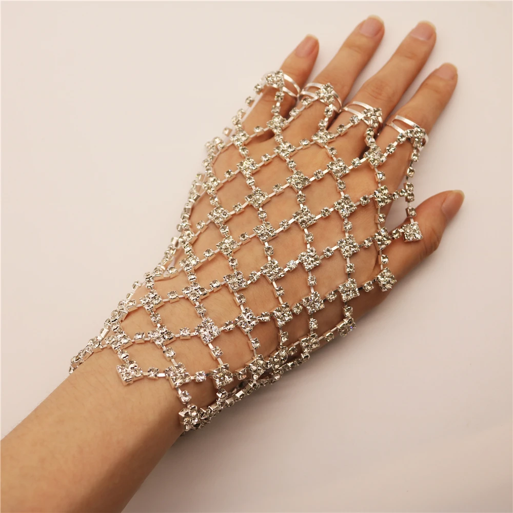 

New Luxury Sexy Rhinestone Mesh Hollow Hand Back Chain Boho Shiny Crystal Ring Ring Claw Chain Best Jewelry Gift for Girlfriend