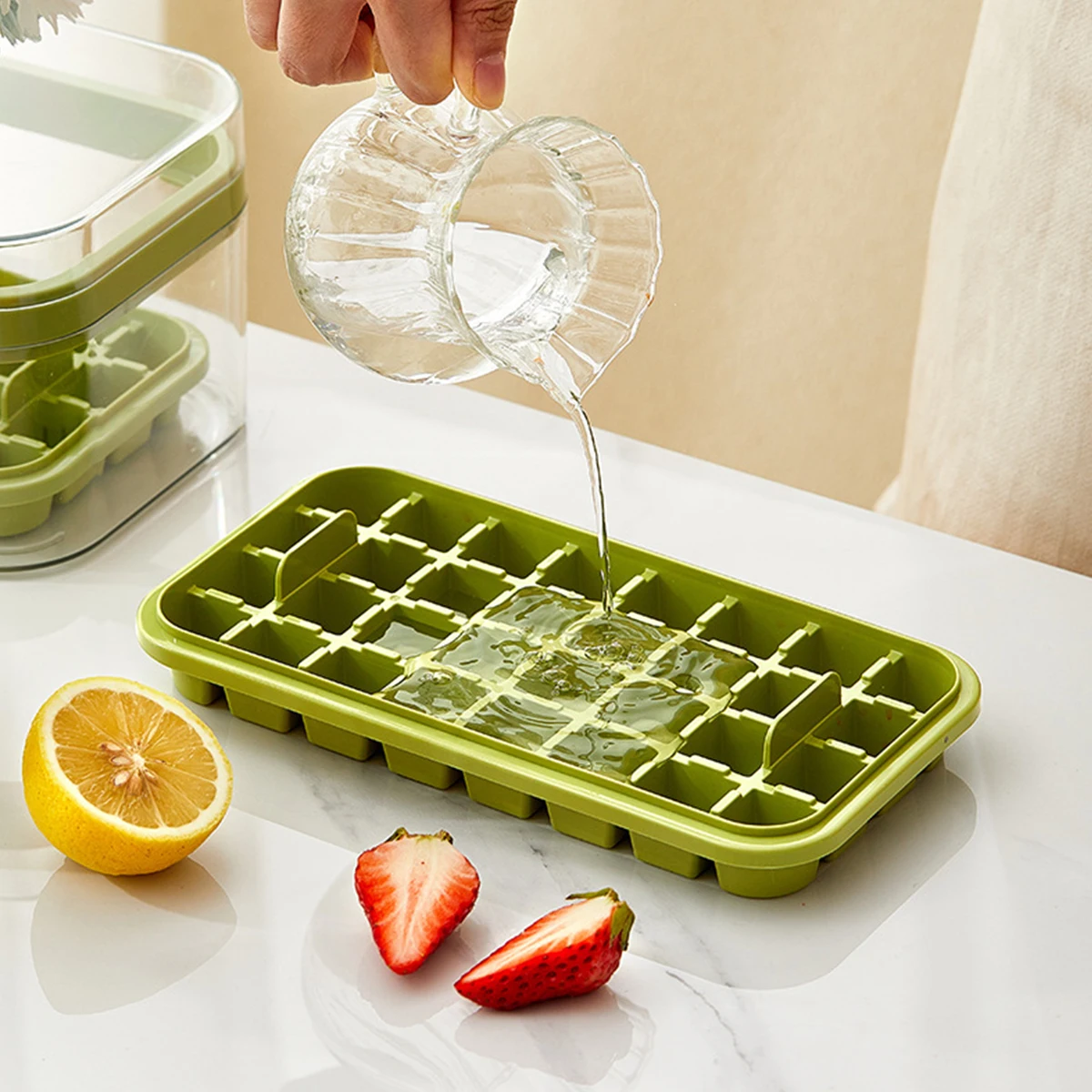 https://ae01.alicdn.com/kf/S94672b502c3b40cf92c185f7d132e08eM/Ice-Ball-Maker-Press-Type-Silicone-Ice-Buckets-With-Lid-Molds-Ice-Cube-Trays-Wisky-Round.jpg