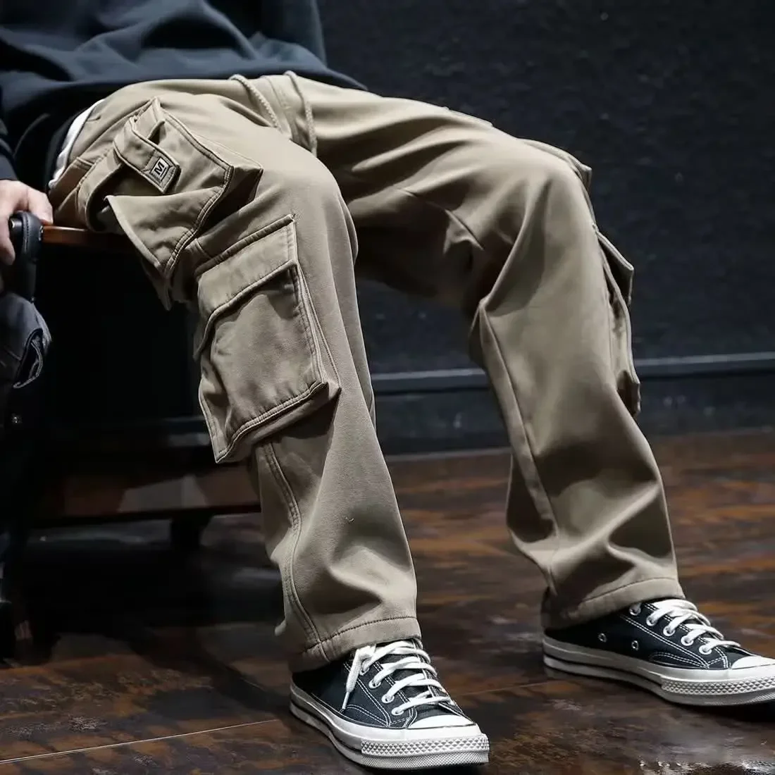 thumbnail image 1 of Pantalones de hombre multibolsillos primavera verano casual multibolsillos pantalones de hombre cargo de alta calidad ajuste regular estilo coreano Harajuku, 1 of 4