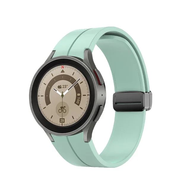 Magnetic Clasp Silicone Band Strap with Classic Design