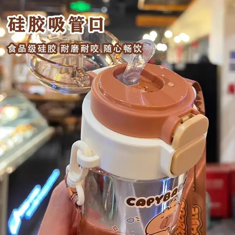 Capybara Transparent Straw Cup Capybara Cartoon Plastic Water Cup with Portable Handle for Wedding and Student Use kapibara bott plastic water bottle plastic cup