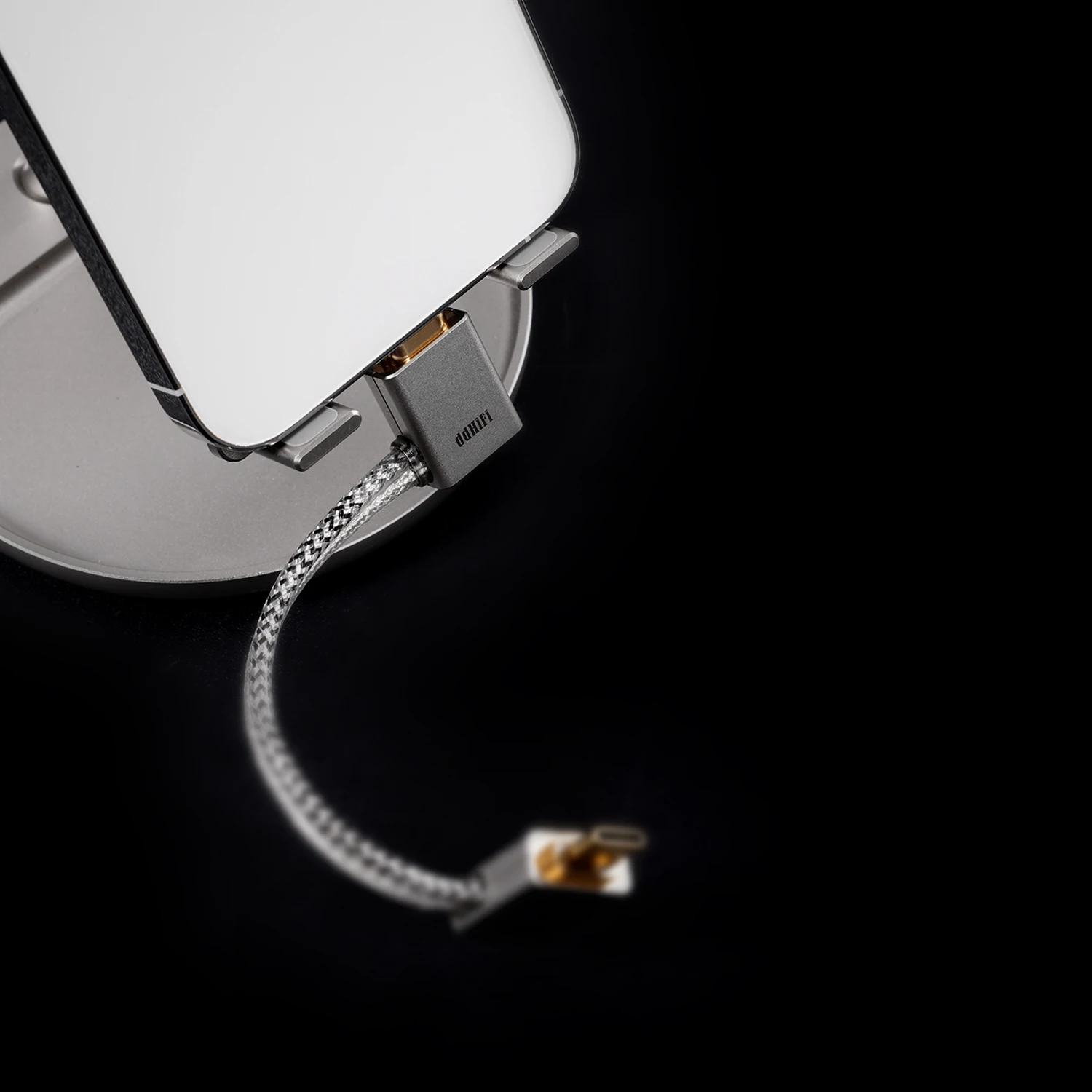 DDHiFi MFi09L Light-ning to USB-C L-Shaped OTG Cable Great Partner for Bundling Use with the DAC & AMP