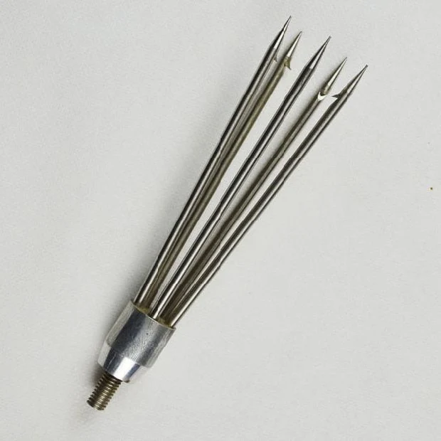 Inserter, Flying Fork, Garfo de aço de