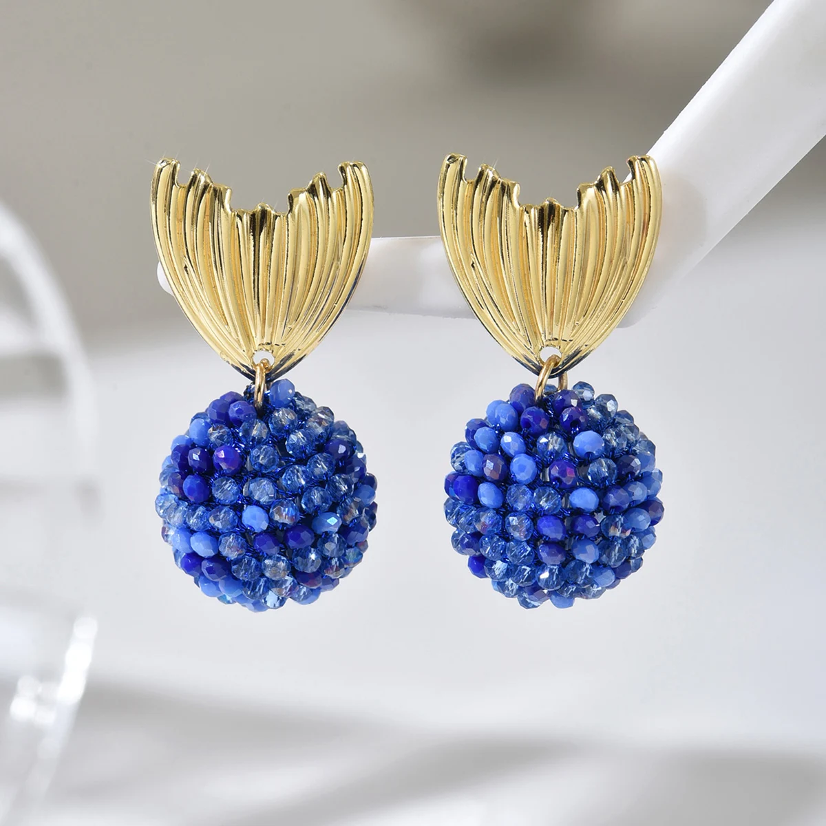 Bohemian Handmade Fish Tail Ball Crystal Beads Earrings for Women Elegant Shiny Drop Earrings Summer Holiday Jewelry Accessories