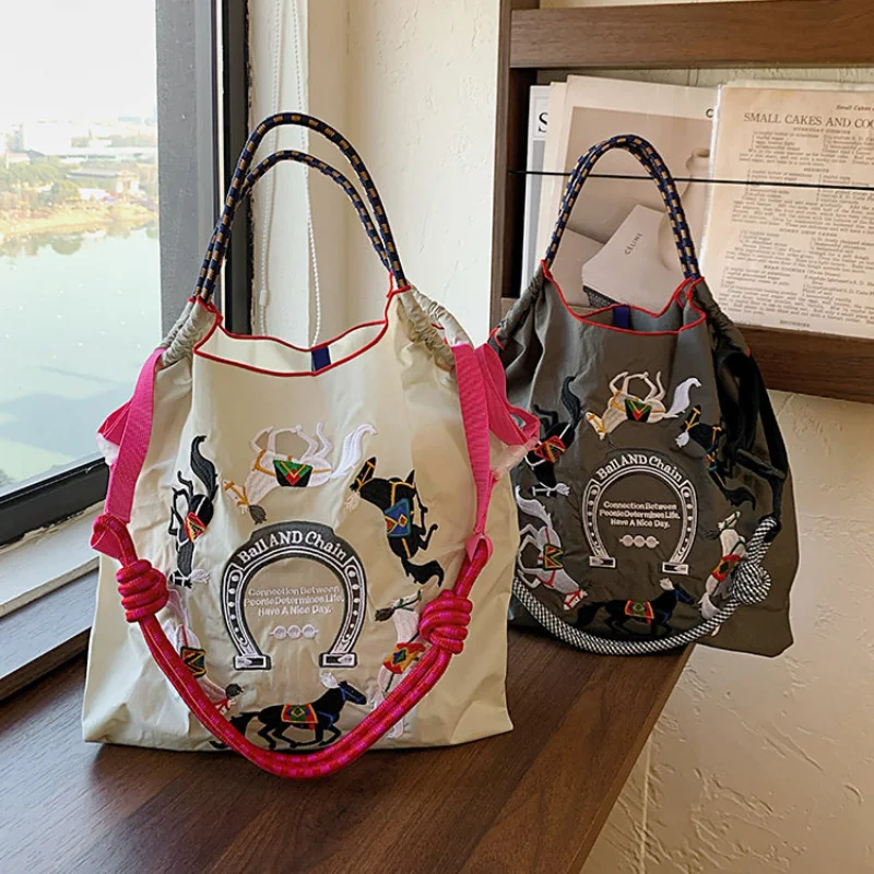 Chic Embroidered Tote Bag - Spacious, Lightweight & Foldable Handbag