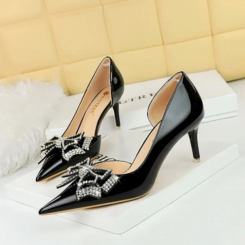 

Women Pumps Dress Ol Office Shoes Rhinestone Pointed Toe Leather 10.5CM Thin Heels Retro Lady Party Women Shoes