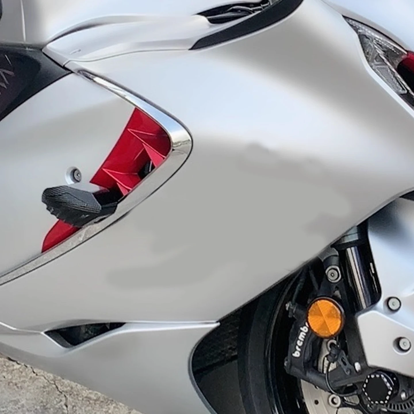 스즈키 하야부사 GSXR1300 GSX-R1300 2008-2026년식 오토바이 범퍼 프레임 슬라이더 충돌 방지 장치 엔진 가드에 적합