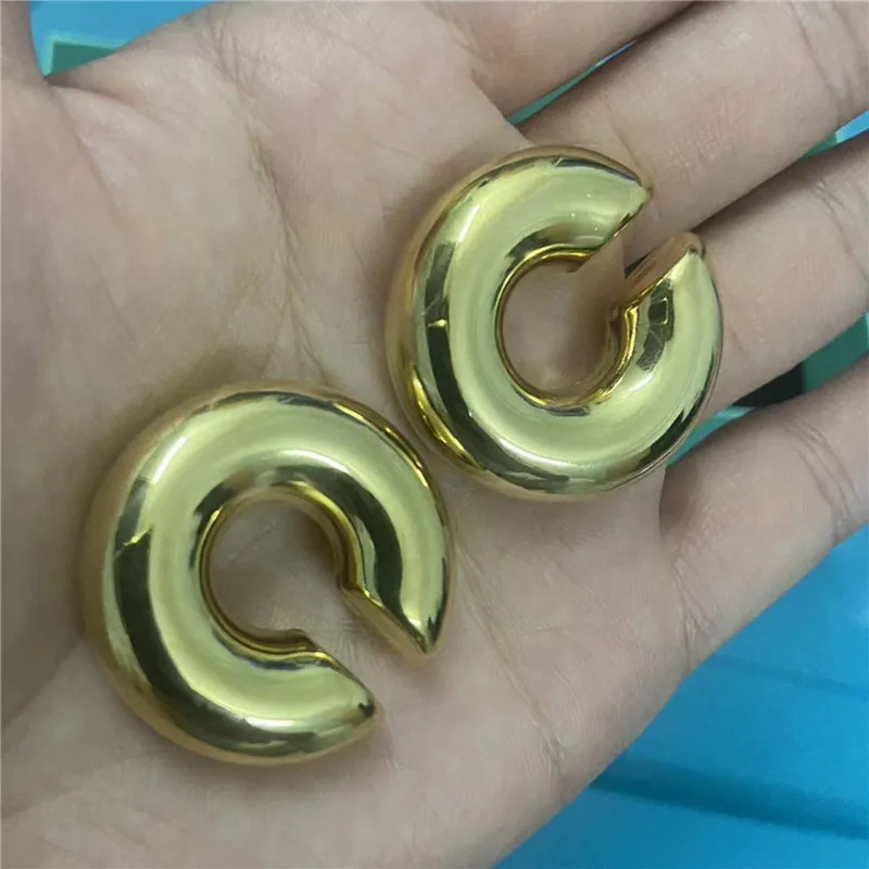 2023 Stainless Steel Cool Drop Fashion Hollow Stud Earrings Personalized Gold Color Texture Charm Jewelry New