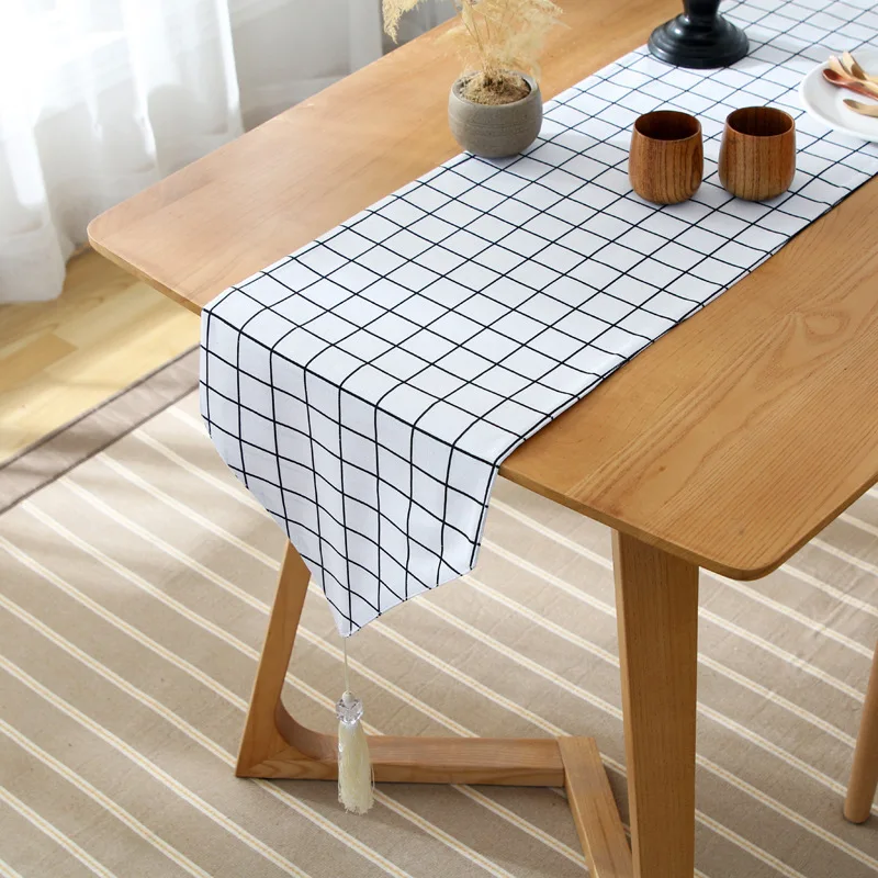 

Simple Modern White Lattice Table Runner Nordic Style With Tassel For Wedding Home Tea Table TV Cabinet Decorative Cloth Cover