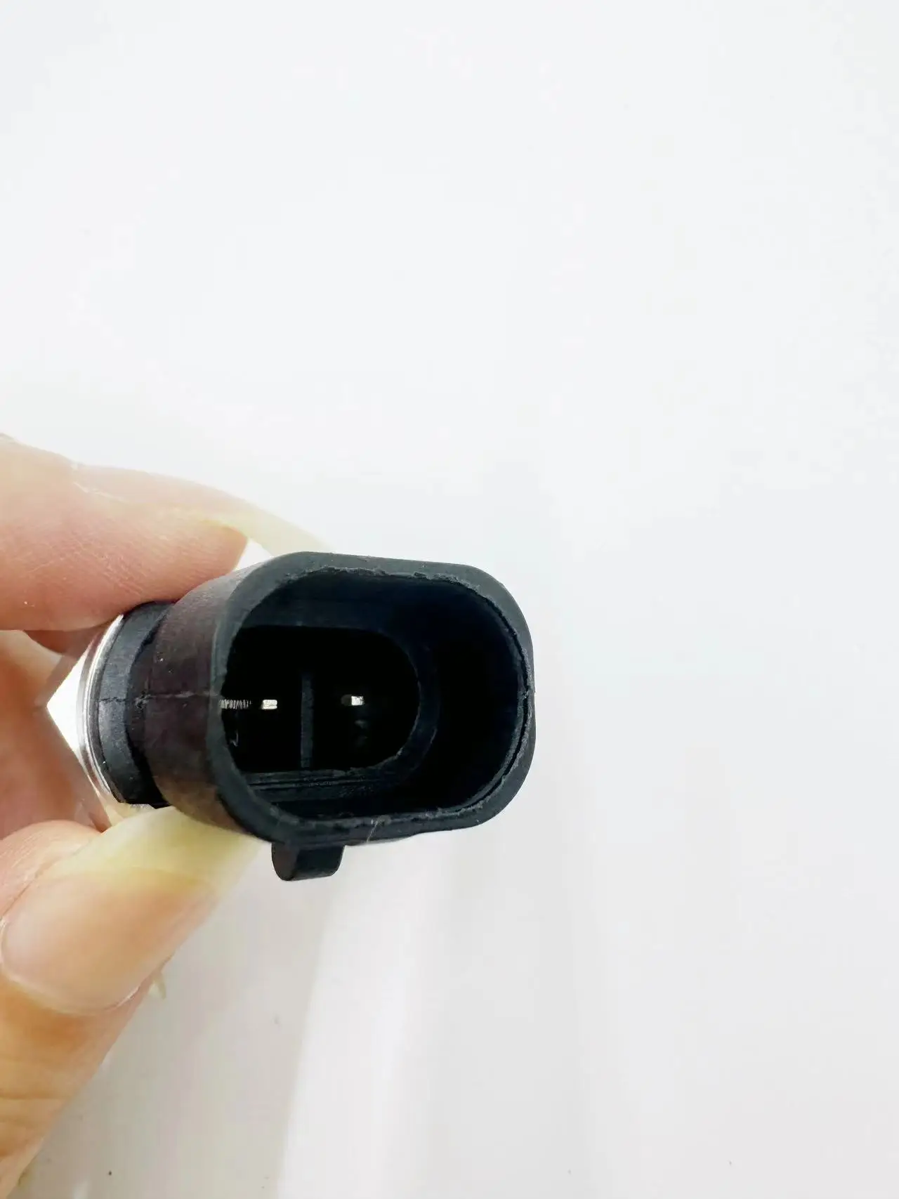 Reverse Light Switch 90482454 90245033 96192077 88923443 For Opel Chevrolet Daewoo Back Up Lamp Switch auto parts