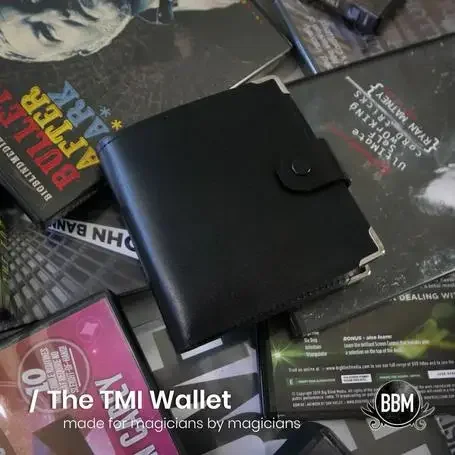 

TMI Wallet by Biz - Magic tricks